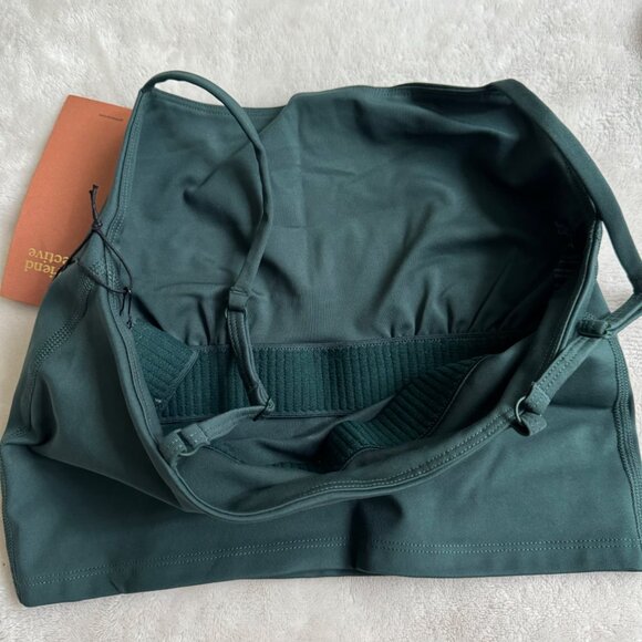 Girlfriend Collective Dark Green Sport Crop Top Sz small adjustable straps new - Picture 5 of 10